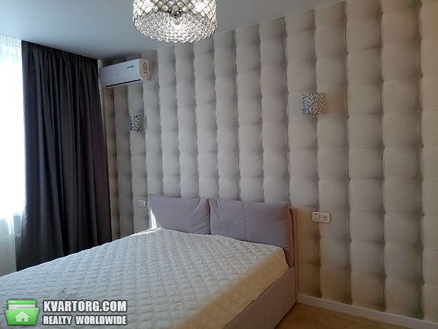 Sell 2-room apartment. Киев,  Феодосийская — photo 2