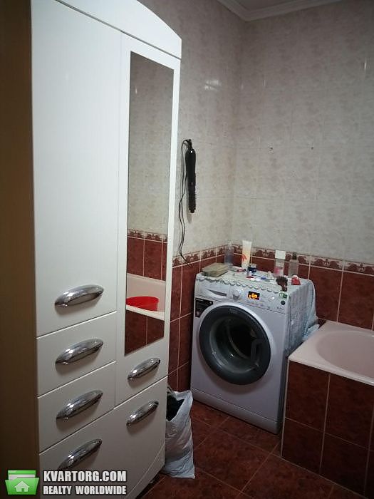 Sell 3-room apartment. Киев,  Миропольская — photo 9