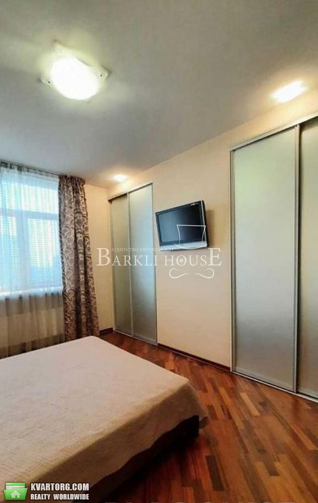 Rent out 2-room apartment. Киев,  Барбюса — photo 4