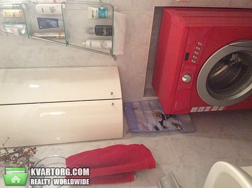 Rent out 3-room apartment. Киев,  Суворова — photo 1