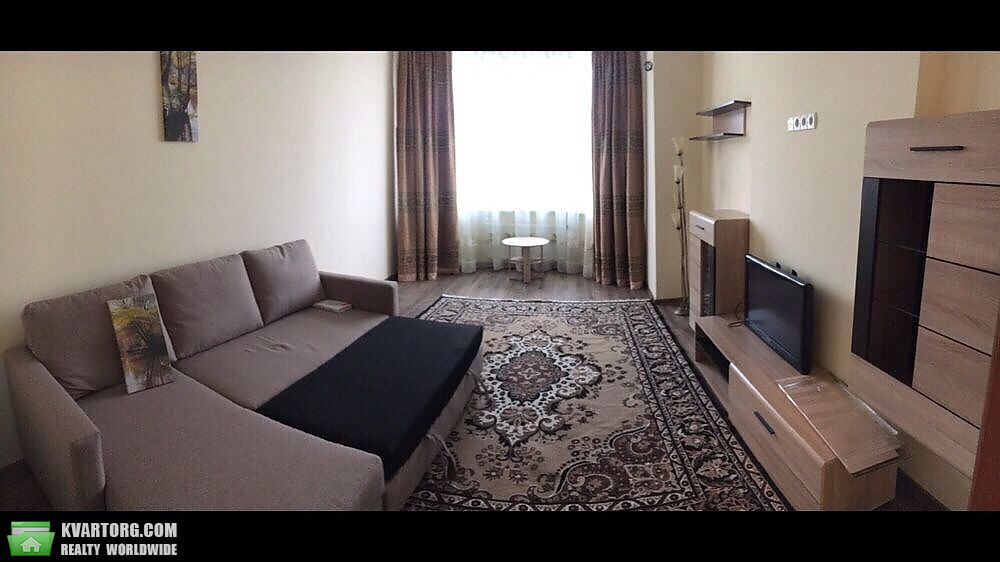 Rent out 2-room apartment. Киев,  Чавдар — photo 6