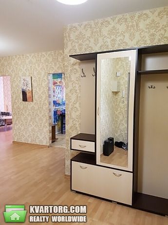 Rent out 3-room apartment. Киев,  Гетьмана — photo 3