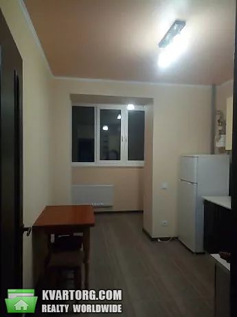 Rent out 1-room apartment. Киевская обл., Соборная — photo 3