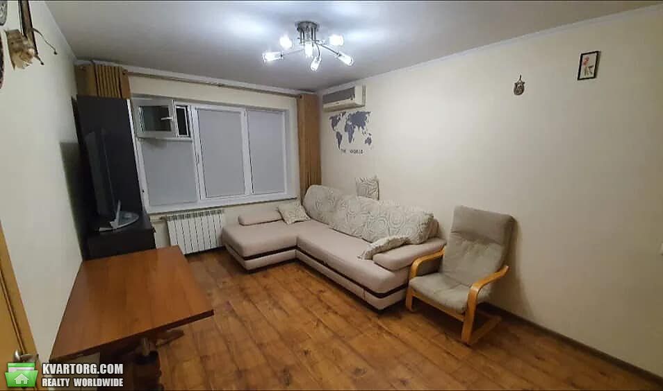 Rent out 3-room apartment. Киев,  Бойченко — photo 3
