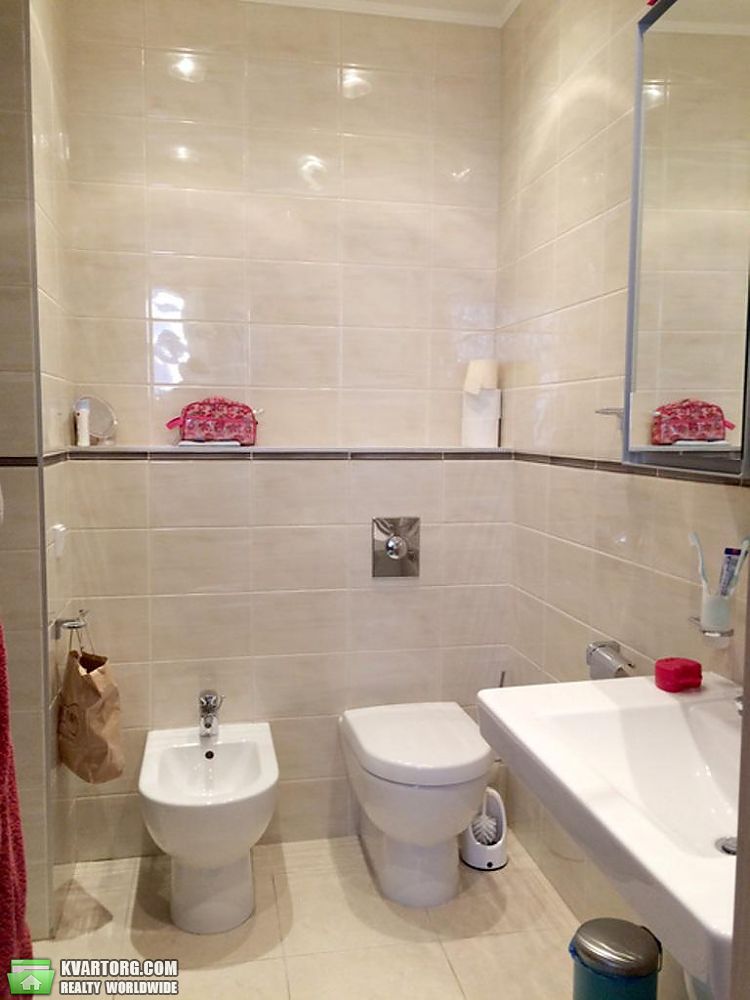 Rent out 5-room apartment. Киев,  Гончара — photo 9