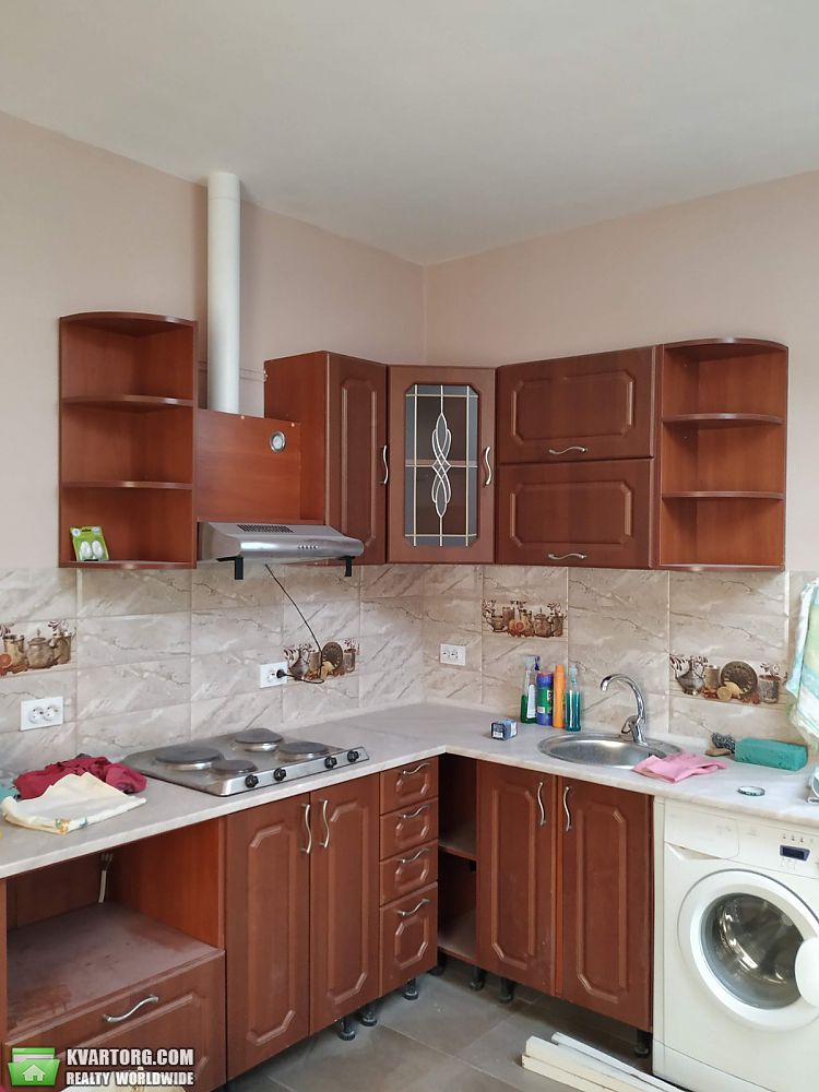Rent out 1-room apartment. Киевская обл., Набережная — photo 1