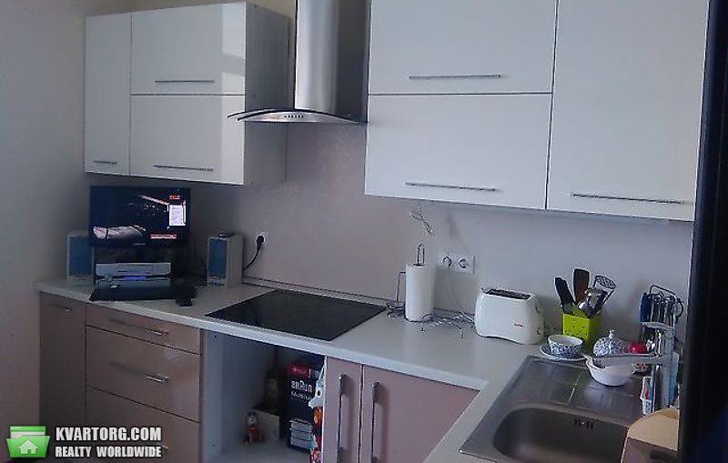 Sell 2-room apartment. Киев,  Дегтяренко — photo 1