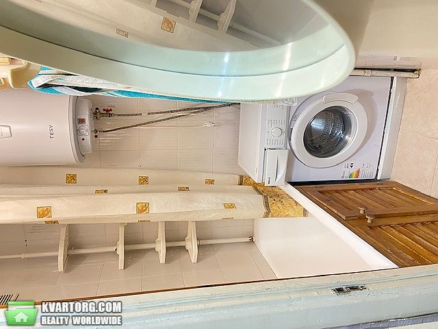 Rent out 2-room apartment. Киев,  Лепсе бул — photo 9