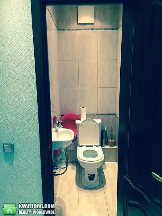 Rent out 2-room apartment. Киев,  Днепровская наб — photo 7