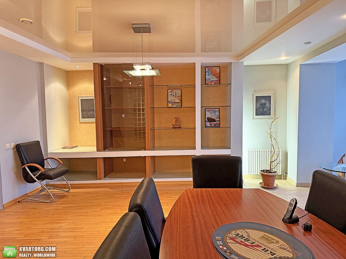 Sell multi-room apartment. Киев, Верхогляда — photo 4
