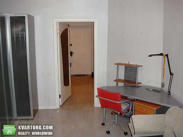 Rent out 3-room apartment. Киев,  Саперно-Слободская — photo 3