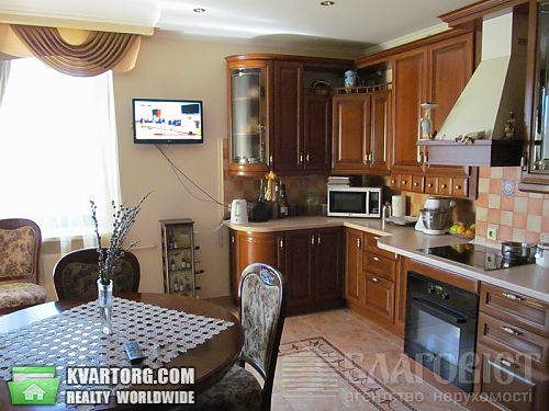 Sell 4-room apartment. Киев, Старонаводницкая — photo 3
