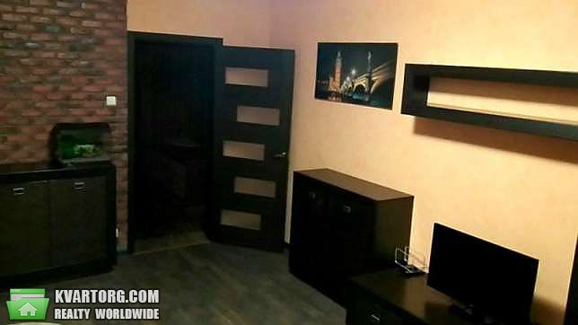Rent out 1-room apartment. Киев,  Здолбуновская — photo 2