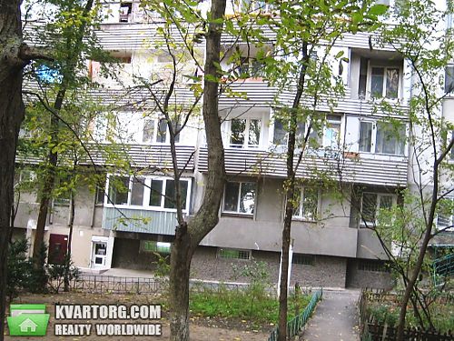 Sell 3-room apartment. Одесса, Светлый переулок — photo 3