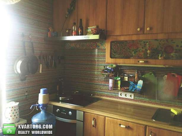 Rent out 2-room apartment. Киев,  Бажана — photo 8