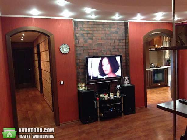 Sell 3-room apartment. Киев,  Березняковская — photo 4