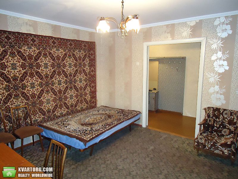 Rent out 3-room apartment. Одесса, Посмитного — photo 1