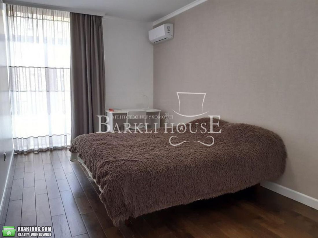 Rent out 4-room apartment. Киев, Регенераторная — photo 3