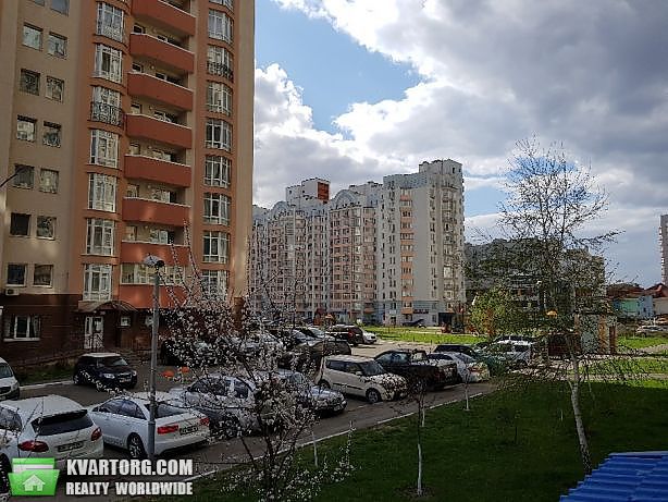 Sell 2-room apartment. Киев,  Ломоносова — photo 1