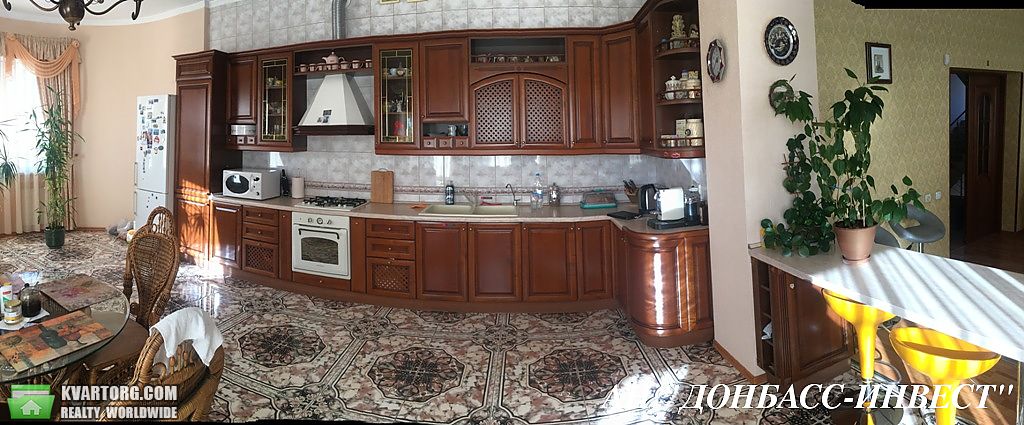 Sell house. Донецк, Шахтерская площадь — photo 3