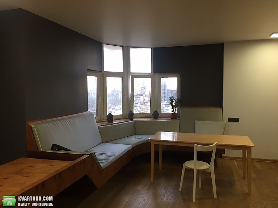 Rent out 2-room apartment. Киев, урицкого — photo 2