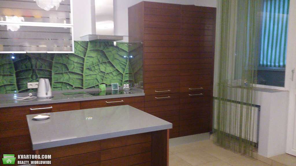 Rent out 2-room apartment. Киев,  Голосеевская — photo 2