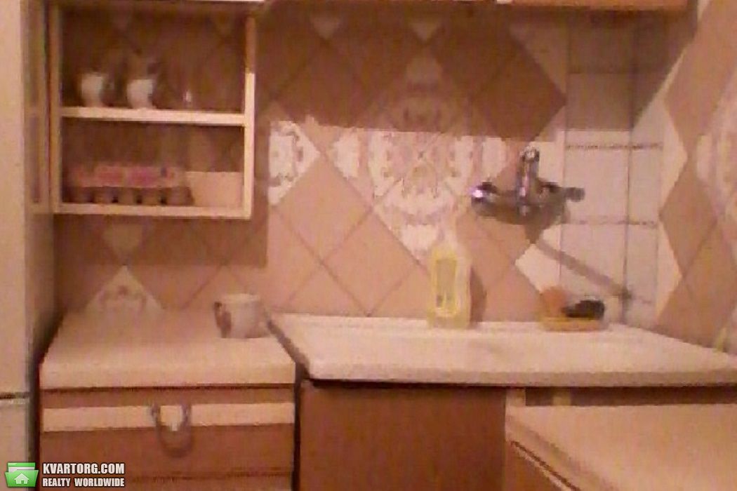 Rent out 2-room apartment. Киев,  Симиренко — photo 6