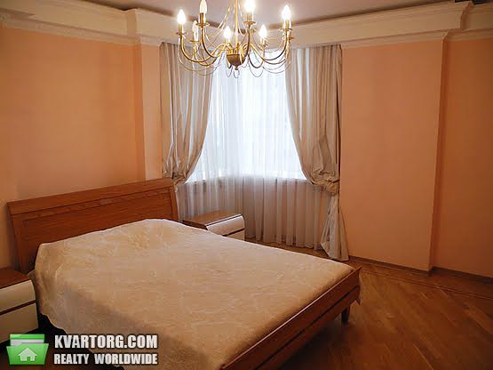 Rent out 3-room apartment. Киев,  Старонаводницкая — photo 1