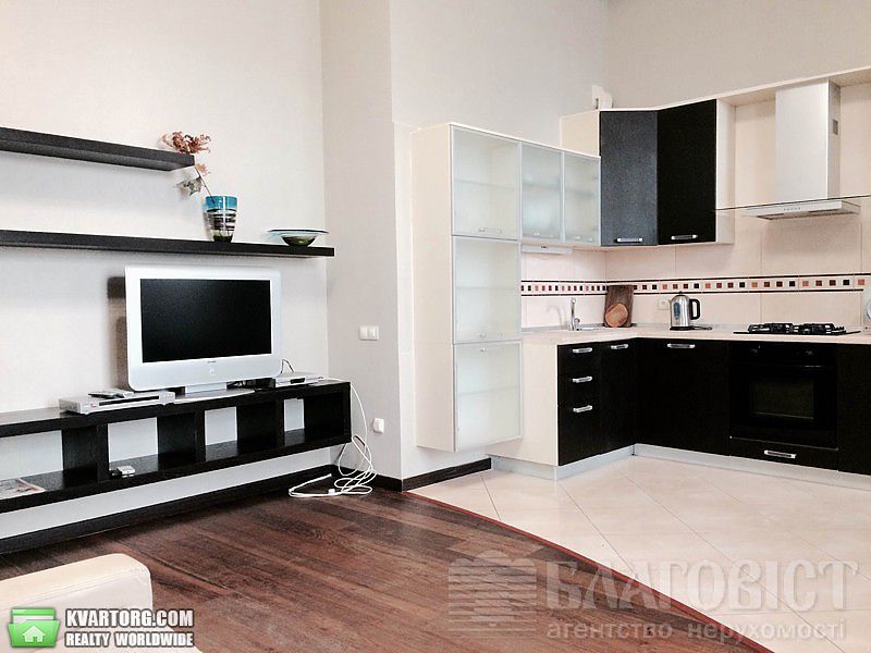 Sell 2-room apartment. Киев,  Малоподвальная — photo 5
