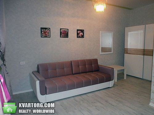 Sell 1-room apartment. Киев, Салютная — photo 1