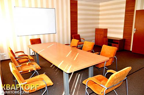 Sell office. Киев, Новоконстантиновская — photo 1
