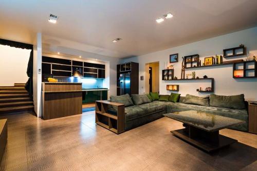 Sell house. Киевская обл., Лесники — photo 6
