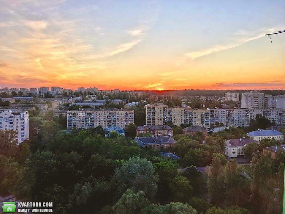 Rent out 2-room apartment. Киев,  Краснопольская — photo 2