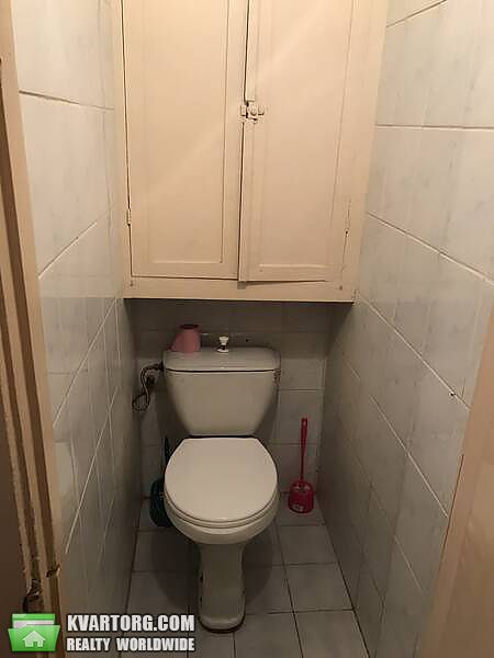 Sell 2-room apartment. Киев, Криилловская — photo 9