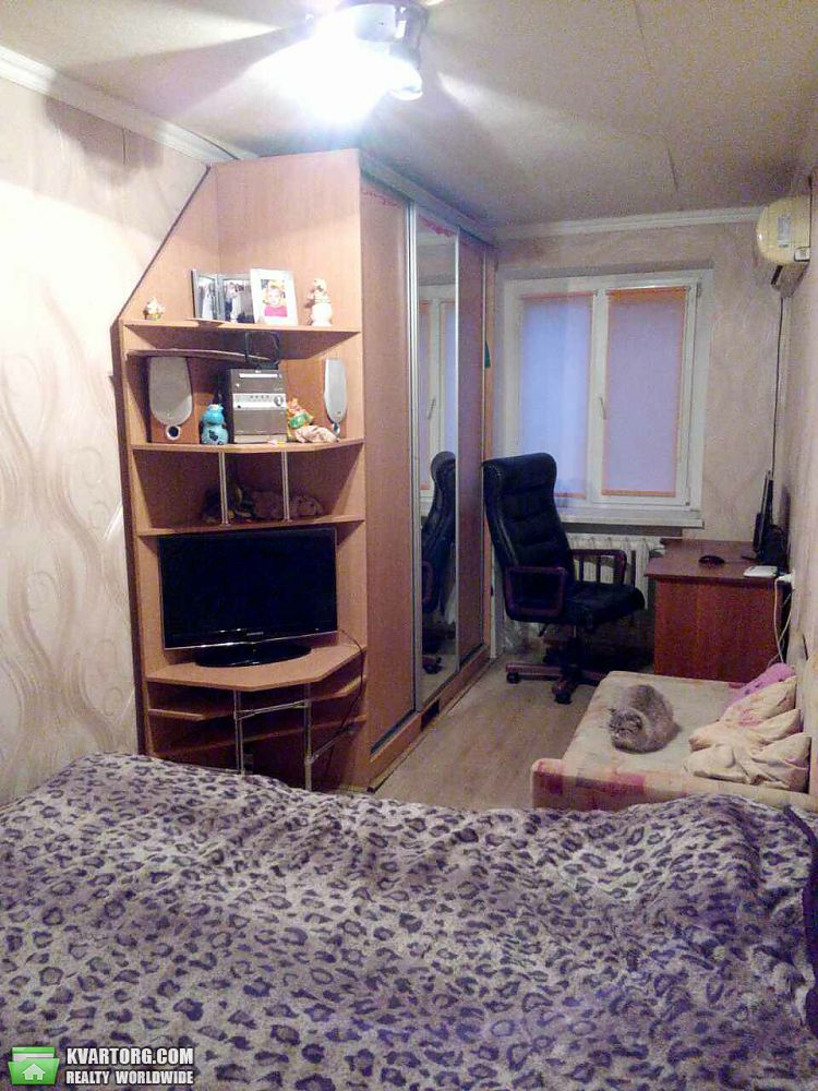 Sell 3-room apartment. Киев,  Вересневая — photo 9