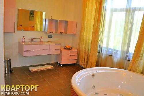 Sell house. Киев,  Подлесная — photo 5