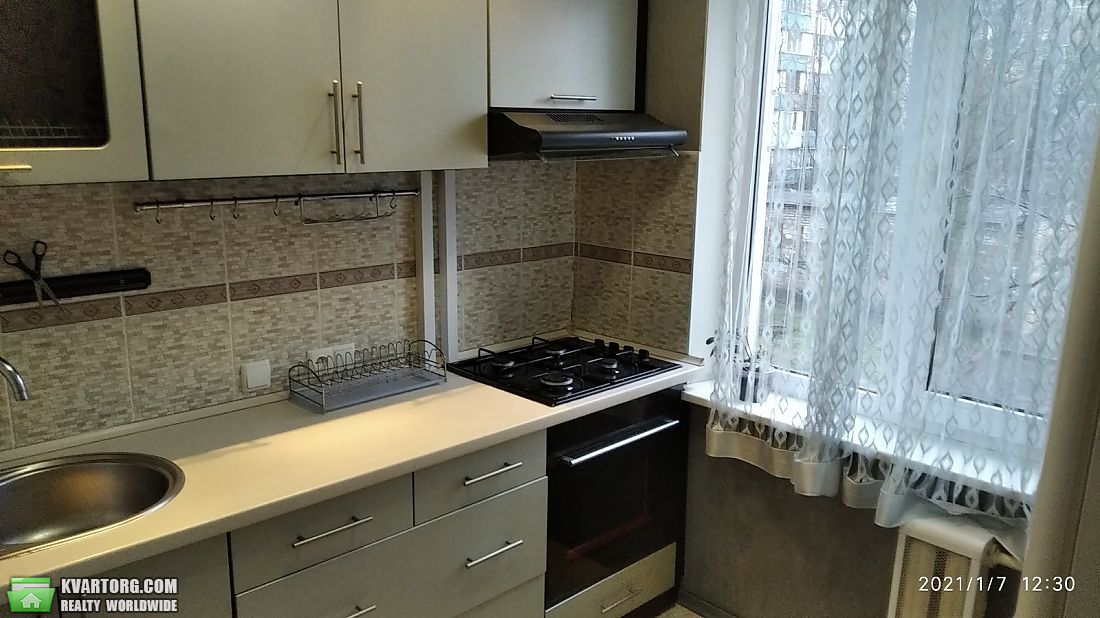 Rent out 2-room apartment. Киев,  Милютенко — photo 5