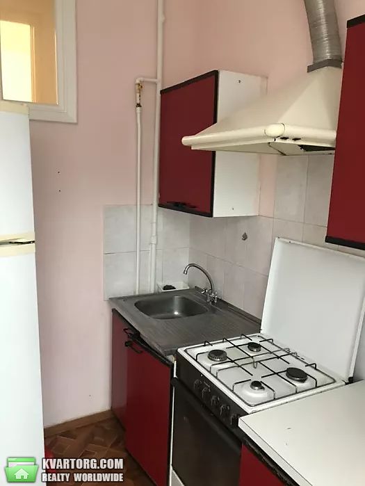 Rent out 2-room apartment. Киев,  Мазепы — photo 3