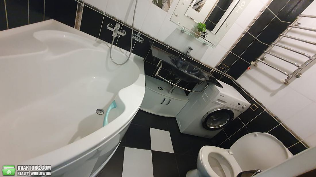 Rent out 3-room apartment. Днепропетровск, Карла Маркса — photo 2