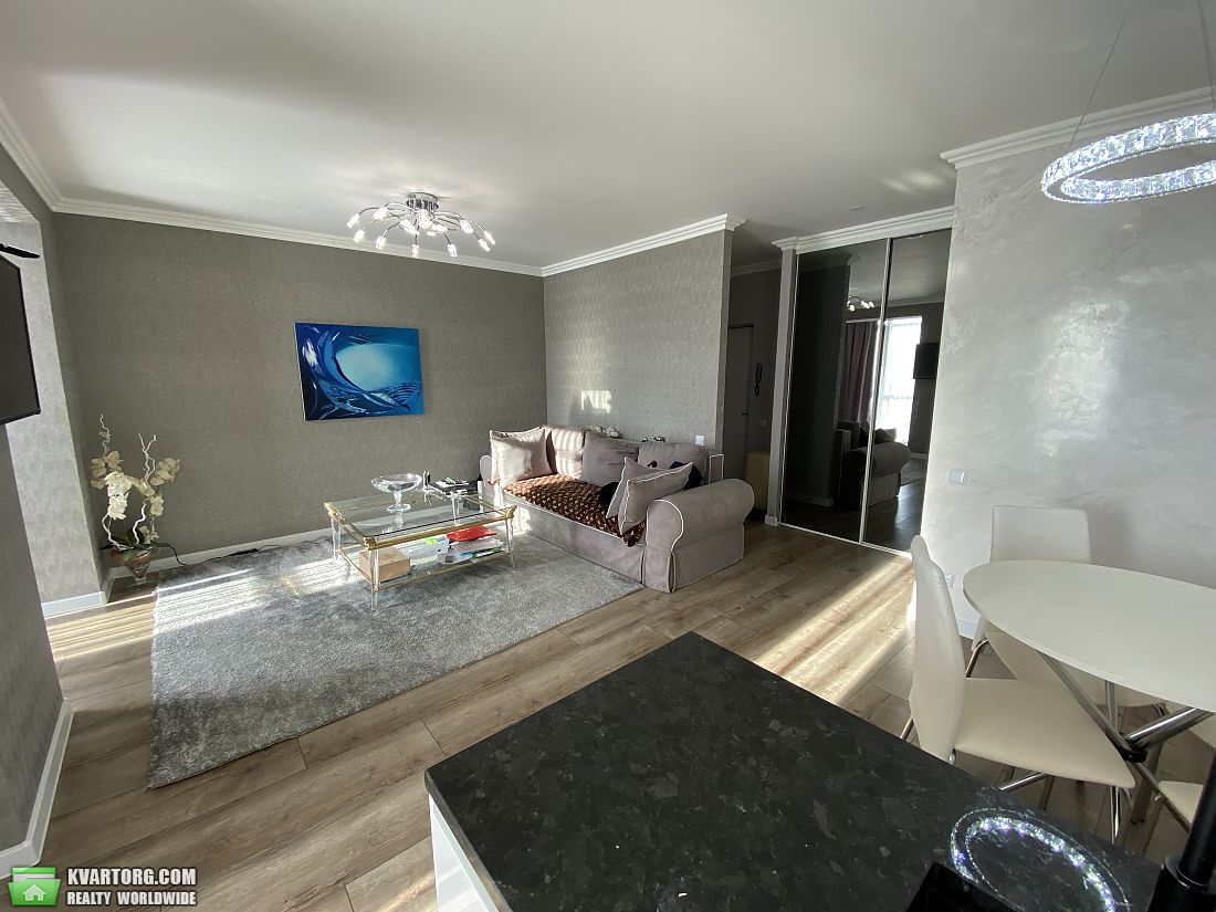 Sell 3-room apartment. Днепропетровск, набережная победы — photo 2