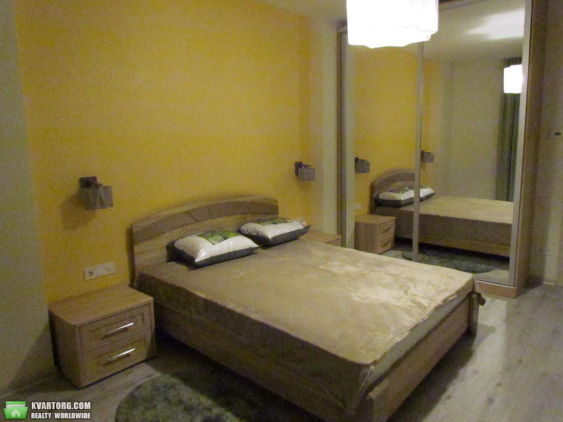 Rent out 2-room apartment. Киев,  Оболонский пр — photo 2