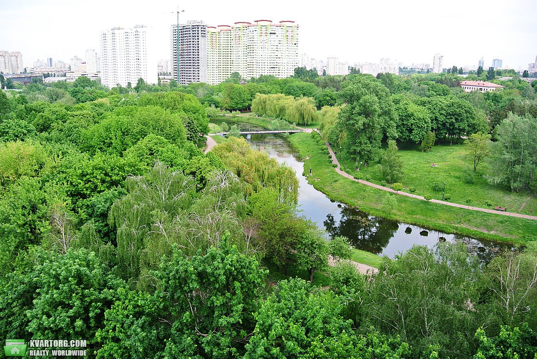 Sell multi-room apartment. Киев,  Героев Севастополя — photo 3