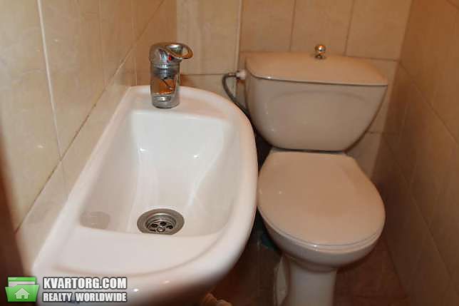 Sell 2-room apartment. Киев,  Новоукраинская — photo 7