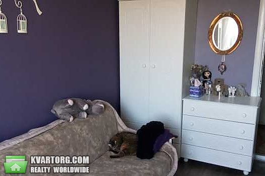 Sell 3-room apartment. Киев,  Радужная — photo 1