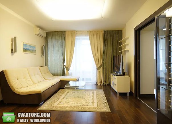 Rent out 4-room apartment. Киев,  Мирного Панаса — photo 2