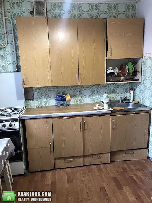Sell 4-room apartment. Киев,  Макеевская — photo 1