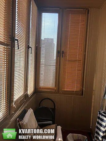 Rent out 1-room apartment. Киев, Харьковское шоссе — photo 1