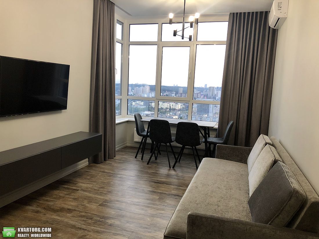 Rent out 2-room apartment. Киев, Джона Маккейна — photo 2