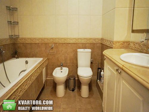 Rent out 3-room apartment. Киев, бул. Леси Украинки — photo 8