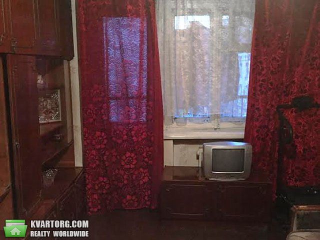 Sell 2-room apartment. Киев,  Еленовская — photo 2